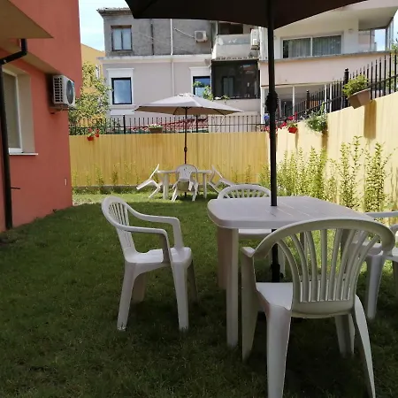 New Star Apartment Burgas City