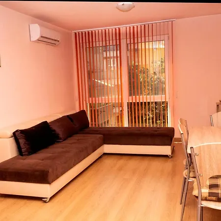New Star Apartmán Burgas City